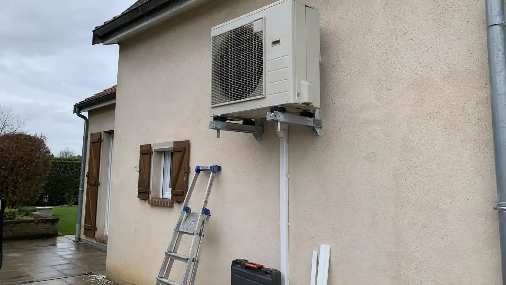 Image installation pompe a chaleur 5 pac local